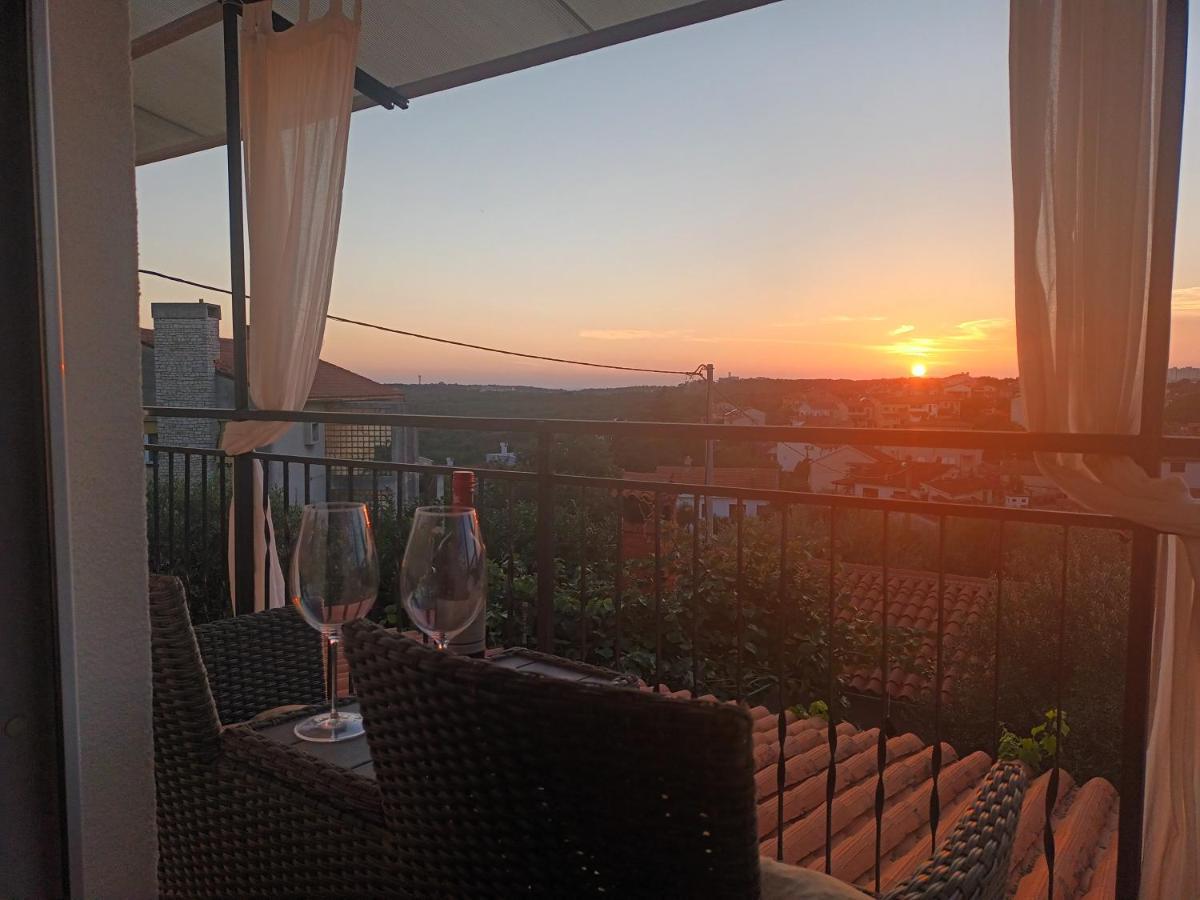 Sunset View Apartamento Vinkuran Exterior foto